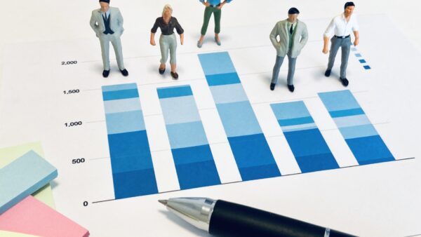 コンサルタントを目指す人のための「優先順位付け思考」完全ガイド｜成果を最大化する戦略的決断力とは